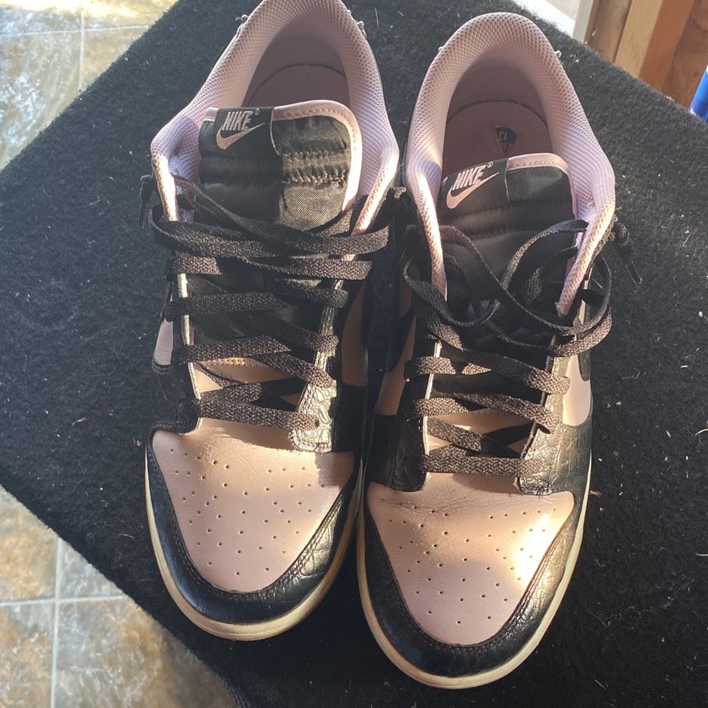 Nike Black and Pink Athletic Shoes